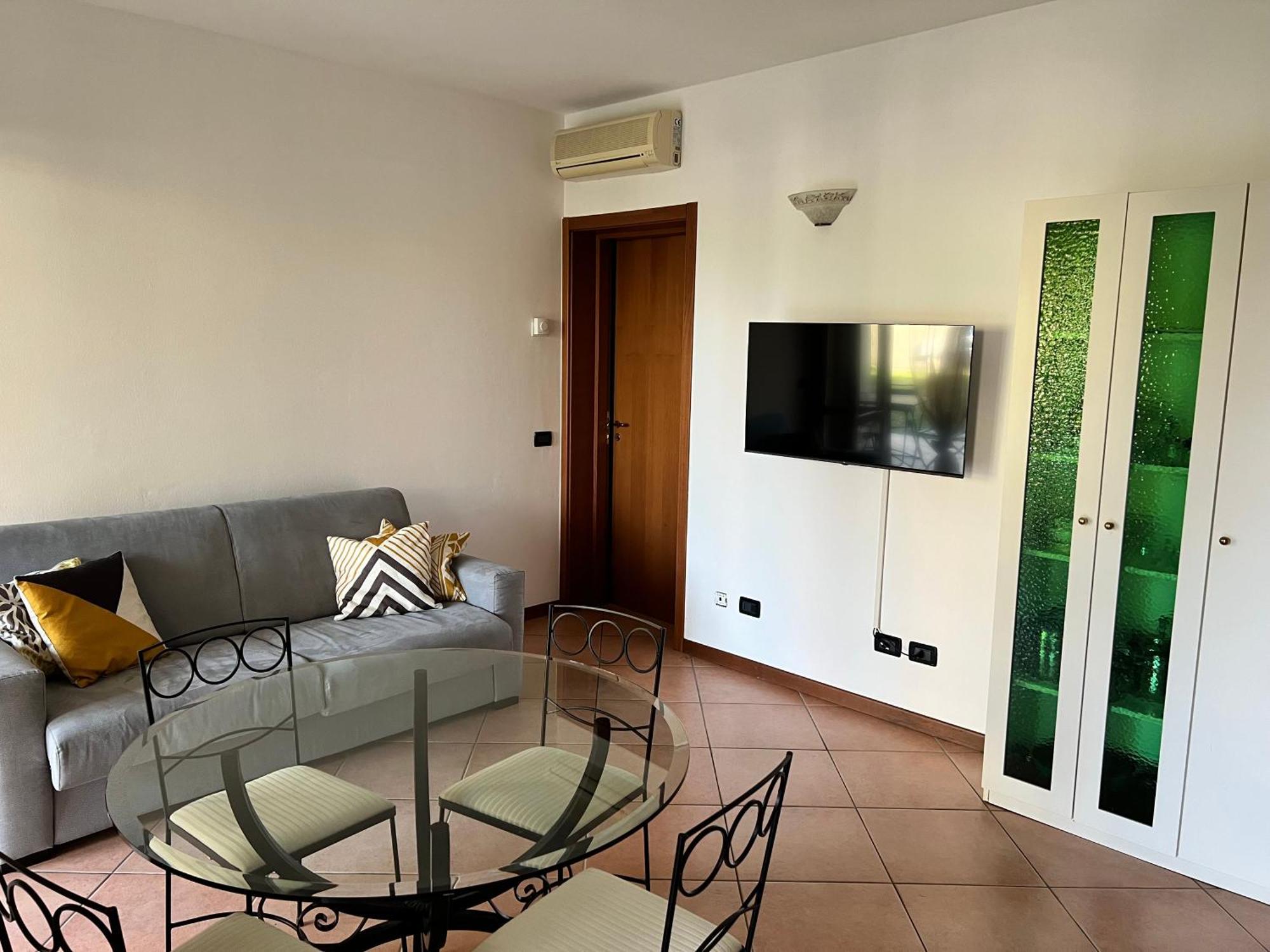 Magic Desenzano Apartment Desenzano del Garda Exterior photo